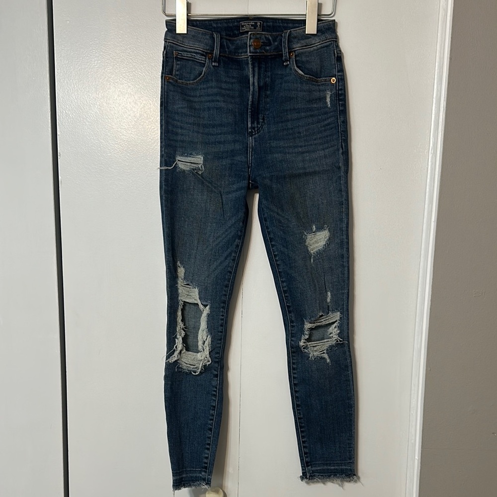 Abercrombie & Fitch Dark Blue Distressed Skinny Jeans Simone High Rise Size 26